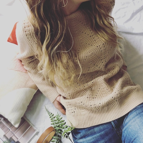 Ann Taylor Sweaters - Ann Taylor cashmere wool tan knit sweater xl